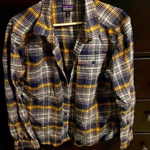 Men's size medium Patagonia Flannel shirt